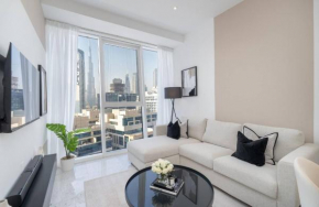 Luxury 1 bedroom with stunning pool - Burj Khalifa Views